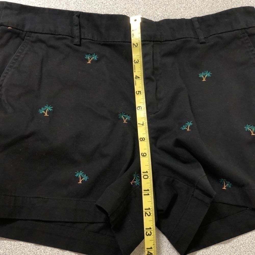 Jones New York Embroidered Palm Tree Shorts - Picture 8 of 10